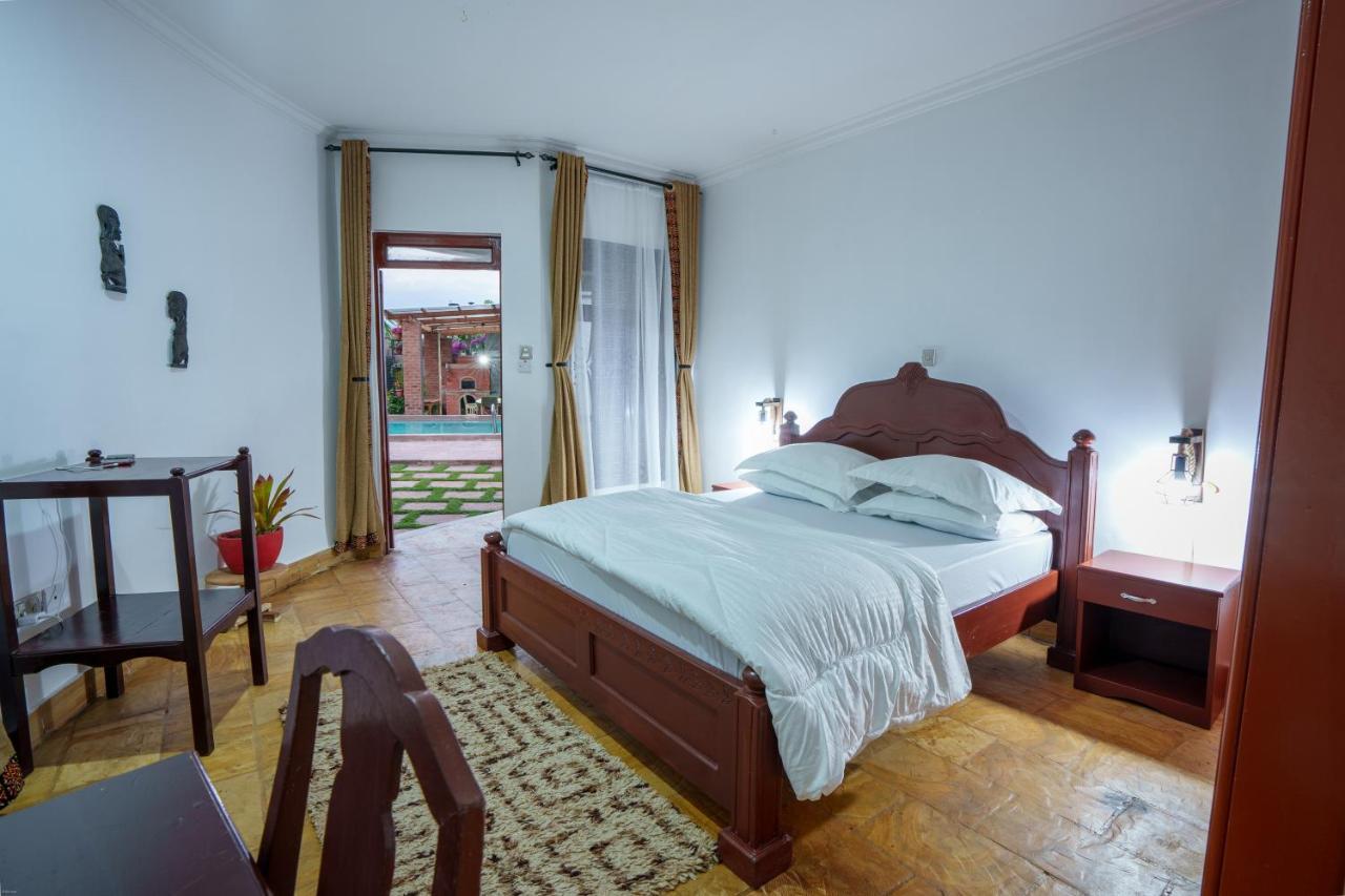 Sprunger Avenue - Tulia Homes Моши Экстерьер фото