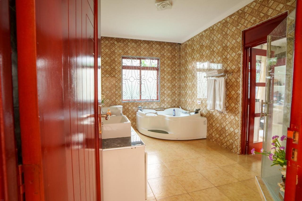 Sprunger Avenue - Tulia Homes Моши Экстерьер фото