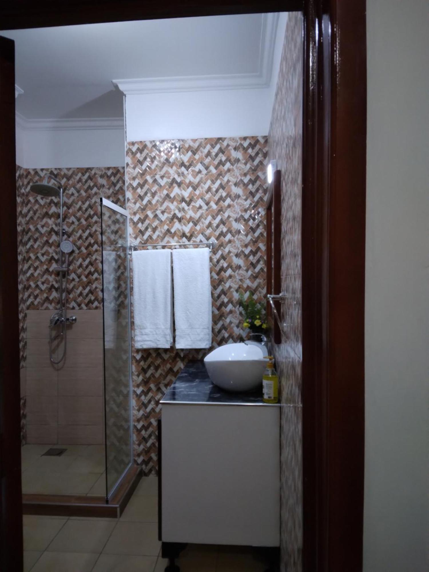 Sprunger Avenue - Tulia Homes Моши Экстерьер фото